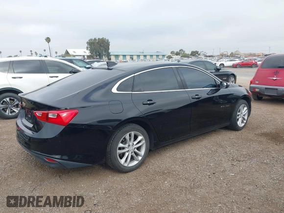 2018 Chevrolet Malibu LT with VIN 1G1ZD5ST0JF204997, listed as a IAAI auction lot 41987329 with 191,722 mi miles. Bid and sale history available at carsss.com. Image 4.