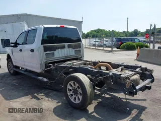 2017 Ford F-250 Lariat with VIN 1FT7W2B65HEC32263, listed as a IAAI auction lot 42281628 with 262,328 mi miles and . Bid and sale history available at DreamBid. Image 3.