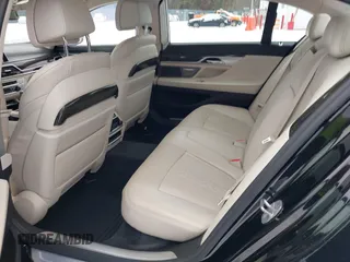2018 BMW 7 Series ALPINA B7 xDrive with VIN WBA7F2C53JG423869, listed as a IAAI auction lot 41126241 with 70,760 mi miles. Bid and sale history available at carsss.com. Image 8.