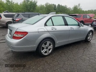 2011 Mercedes-Benz C 300 Sport z VIN WDDGF5EB8BF632917, wystawiony jako Copart lot #64001935 z przebiegiem 230 867 mil mil oraz Czysty tytuł • Clean title. Historia ofert i sprzedaży dostępna na DreamBid. Obrazek 3.