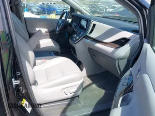 2017 Toyota Sienna XLE Auto Access Seat with VIN 5TDYZ3DC6HS899826, listed as a IAAI auction lot 42093541 with 95,931 mi miles and . Bid and sale history available at DreamBid. Image 5.