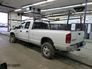 2004 Dodge Ram 3500 SLT with VIN 3D7LU38C74G201628, listed as a Copart auction lot 84041044 with 183,132 mi miles and Salvage Title. Bid and sale history available at carsss.com. Image 2.