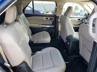 2022 Ford Explorer XLT with VIN 1FMSK8DH8NGB18244, listed as a Copart auction lot 48487825 with 54,130 mi miles and Salvage Title. Bid and sale history available at carsss.com. Image 11.