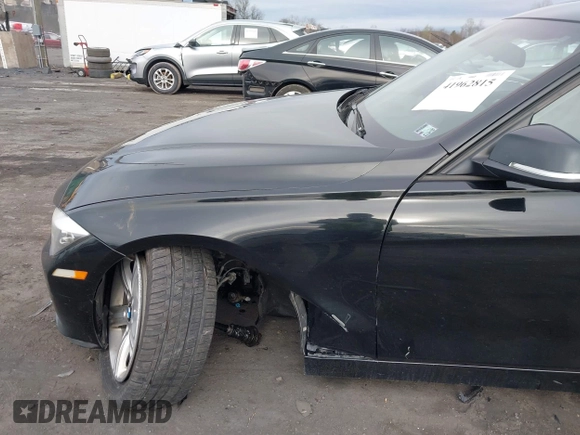2014 BMW 3 Series 320i xDrive with VIN WBA3C3G59ENS70388, listed as a IAAI auction lot 41962815 with 195,393 mi miles. Bid and sale history available at carsss.com. Image 6.