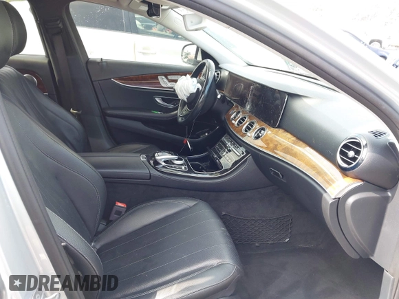 2018 Mercedes-Benz E 300 with VIN WDDZF4JB4JA427194, listed as a IAAI auction lot 42610082 with Not provided miles and . Bid and sale history available at DreamBid. Image 5.