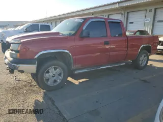 2006 Chevrolet Silverado 1500 LT1 with VIN 2GCEK19V061343389, listed as a Copart auction lot 84498104 with 242,156 mi miles and Salvage Title. Bid and sale history available at carsss.com. Image 1.