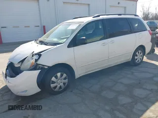 2008 Toyota Sienna CE with VIN 5TDZK23C28S132690, listed as a IAAI auction lot 41807126 with 198,152 mi miles. Bid and sale history available at carsss.com. Image 17.