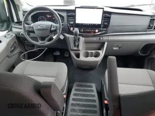 2025 Ford Transit Passenger XL с VIN 1FBAX2X83SKA19726, выставлен на аукционе Copart как лот 59671445 с пробегом 5 704 миль миль и Чистый • Clean title. История ставок и продаж доступна на DreamBid. Изображение 8.