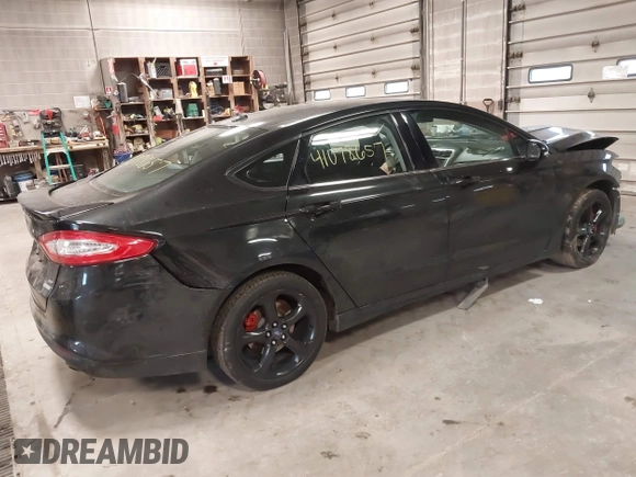 2013 Ford Fusion SE with VIN 3FA6P0HR1DR340651, listed as a IAAI auction lot 41078657 with 156,658 mi miles. Bid and sale history available at carsss.com. Image 4.