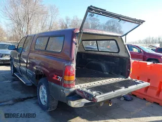 1999 Chevrolet Silverado 1500 LS with VIN 1GCEK19T1XE122222, listed as a IAAI auction lot 41753362 with 130,618 mi miles. Bid and sale history available at carsss.com. Image 3.