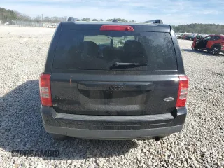 2015 Jeep Patriot Altitude z VIN 1C4NJRBB9FD347740, wystawiony jako Copart lot #48906625 z przebiegiem 105 310 mil mil oraz Szkoda całkowita • Salvage title. Historia ofert i sprzedaży dostępna na DreamBid. Obrazek 6.