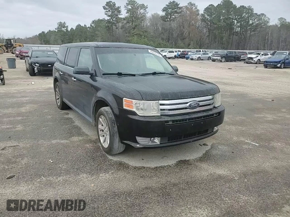 2009 Ford Flex SEL z VIN 2FMDK52C99BA83693, wystawiony jako Copart lot #49335735 z przebiegiem 230 562 mil mil oraz Szkoda całkowita • Salvage title. Historia ofert i sprzedaży dostępna na DreamBid. Obrazek 12.