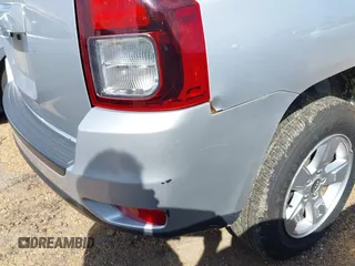 2014 Jeep Compass Sport with VIN 1C4NJCBA5ED620532, listed as a IAAI auction lot 42110469 with 137,177 mi miles. Bid and sale history available at carsss.com. Image 14.