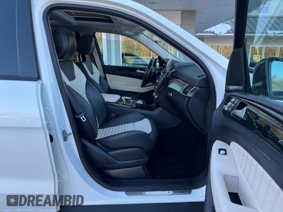 2018 Mercedes-Benz GLE 43 AMG with VIN 4JGDA6EB4JB100776, listed as a Copart auction lot 46167125 with 159,530 mi miles and Clean Title. Bid and sale history available at DreamBid. Image 5.