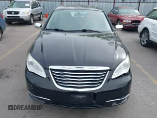 2012 Chrysler 200 Limited with VIN 1C3CCBCB5CN257373, listed as a IAAI auction lot 42111275 with 147,741 mi miles. Bid and sale history available at carsss.com. Image 6.