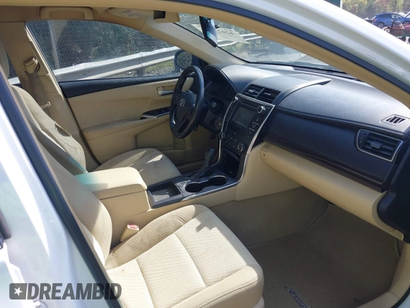 2015 Toyota Camry XLE z VIN 4T1BF1FK9FU874141, wystawiony jako IAAI lot #42025319 z przebiegiem 180 879 mil mil oraz . Historia ofert i sprzedaży dostępna na DreamBid. Obrazek 5.