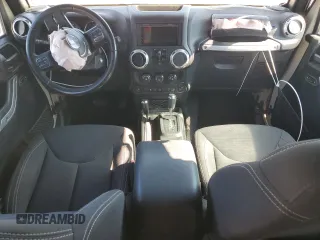 2017 Jeep Wrangler Unlimited Sahara with VIN 1C4BJWEG3HL755409, listed as a Copart auction lot 76268524 with 0 mi miles and Salvage Title. Bid and sale history available at carsss.com. Image 8.