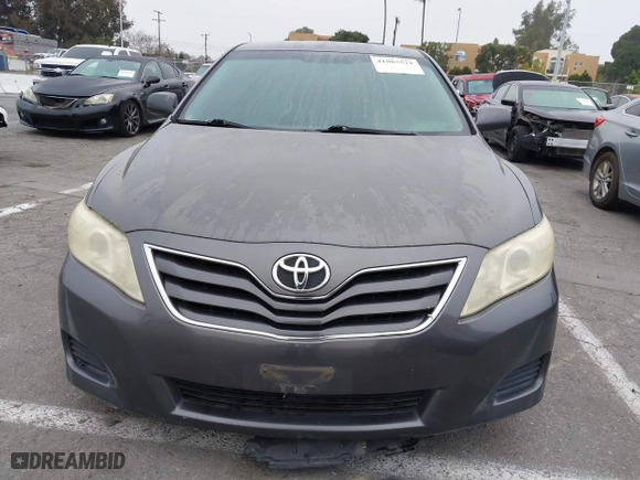 2011 Toyota Camry LE with VIN 4T4BF3EK6BR119980, listed as a IAAI auction lot 41885521 with 113,697 mi miles. Bid and sale history available at carsss.com. Image 12.