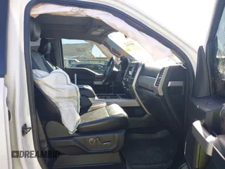 2017 Ford F-250 Lariat z VIN 1FT7W2BT4HED25460, wystawiony jako IAAI lot #41639705 z przebiegiem 178 349 mil mil oraz . Historia ofert i sprzedaży dostępna na DreamBid. Obrazek 5.