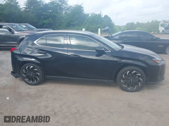 2022 Lexus UX 200 с VIN JTHP3JBHXN2052048, выставлен на аукционе IAAI как лот 42290095 с пробегом 13 938 миль миль и . История ставок и продаж доступна на DreamBid. Изображение 13.