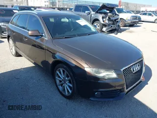 2011 Audi A4 Premium Plus z VIN WAUWFAFL3BA065273, wystawiony jako IAAI lot #42530096 z przebiegiem 128 828 mil mil oraz . Historia ofert i sprzedaży dostępna na DreamBid. Obrazek 1.