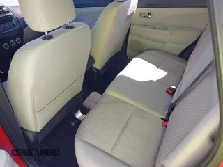 2017 Mitsubishi Outlander ES z VIN JA4AP3AU6HZ010715, wystawiony jako IAAI lot #42158067 z przebiegiem 57 548 mil mil oraz . Historia ofert i sprzedaży dostępna na DreamBid. Obrazek 8.