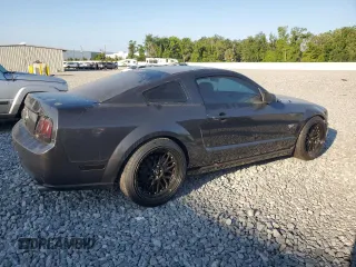 2007 Ford Mustang GT Deluxe with VIN 1ZVFT82H675249710, listed as a Copart auction lot 52933495 with 107,862 mi miles and Clean Title. Bid and sale history available at carsss.com. Image 3.