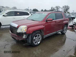 2011 GMC Terrain SLE-2 with VIN 2CTFLSE58B6384139, listed as a Copart auction lot 43801455 with 181,049 mi miles and Salvage Title. Bid and sale history available at carsss.com. Image 1.