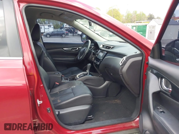 2016 Nissan Rogue SL with VIN 5N1AT2MT2GC780485, listed as a IAAI auction lot 41954455 with 110,804 mi miles. Bid and sale history available at carsss.com. Image 5.