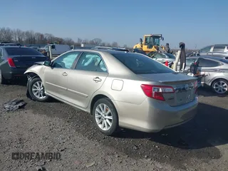 2013 Toyota Camry L with VIN 4T1BF1FK4DU680548, listed as a IAAI auction lot 41779953 with 1 mi miles. Bid and sale history available at carsss.com. Image 3.
