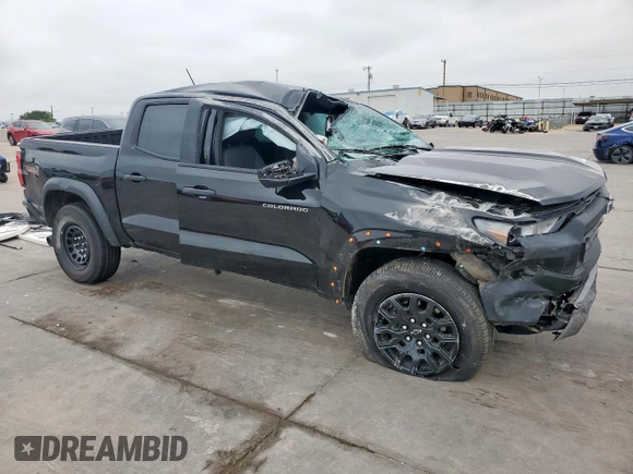2024 Chevrolet Colorado 4WD Trail Boss z VIN 1GCPTEEK7R1246063, wystawiony jako Copart lot #59042055 z przebiegiem 11 400 mil mil oraz Szkoda całkowita • Salvage title. Historia ofert i sprzedaży dostępna na DreamBid. Obrazek 4.