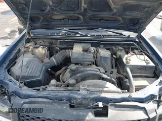 2004 Chevrolet Colorado LS Z71 with VIN 1GCDT196048188709, listed as a IAAI auction lot 41685930 with 153,673 mi miles. Bid and sale history available at carsss.com. Image 10.