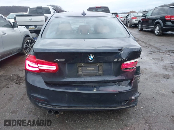 2017 BMW 3 Series 330i xDrive with VIN WBA8D9G55HNU60442, listed as a IAAI auction lot 41039727 with 99,350 mi miles. Bid and sale history available at carsss.com. Image 16.