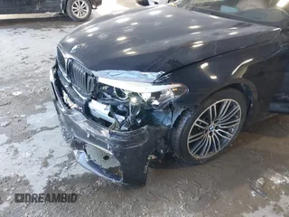 2020 BMW 5 Series 540i xDrive z VIN WBAJS3C06LCE00319, wystawiony jako IAAI lot #41384030 z przebiegiem 49 941 mil mil oraz . Historia ofert i sprzedaży dostępna na DreamBid. Obrazek 6.