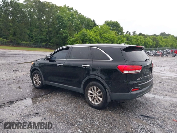 2016 Kia Sorento LX with VIN 5XYPG4A36GG037259, listed as a IAAI auction lot 42250259 with 178,148 mi miles and . Bid and sale history available at DreamBid. Image 3.