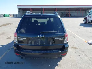 2013 Subaru Forester 2.5X Premium with VIN JF2SHADCXDH416870, listed as a IAAI auction lot 41884692 with 105,097 mi miles. Bid and sale history available at carsss.com. Image 16.