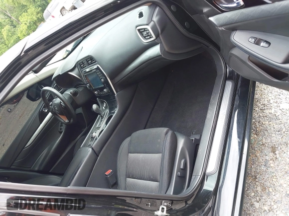 2017 Nissan Maxima SL with VIN 1N4AA6AP9HC385851, listed as a IAAI auction lot 42486634 with 98,599 mi miles and . Bid and sale history available at DreamBid. Image 5.