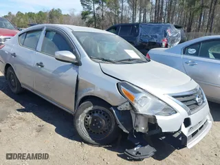 2019 Nissan Versa Sedan SV with VIN 3N1CN7AP1KL803475, listed as a IAAI auction lot 41668904 with 106,744 mi miles. Bid and sale history available at carsss.com. Image 1.