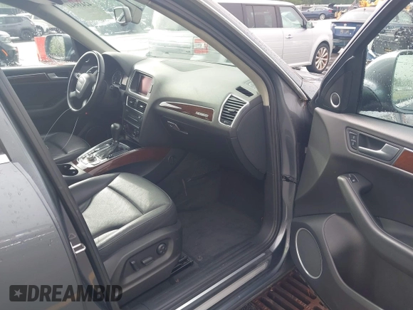 2012 Audi Q5 Premium Plus z VIN WA1LFAFP0CA123019, wystawiony jako IAAI lot #42439541 z przebiegiem 188 588 mil mil oraz . Historia ofert i sprzedaży dostępna na DreamBid. Obrazek 5.