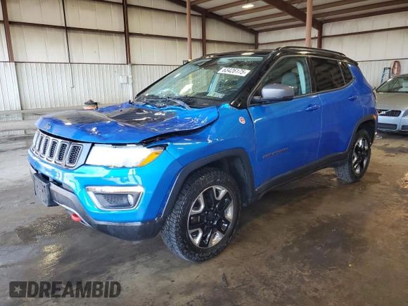 2017 Jeep Compass Trailhawk z VIN 3C4NJDDB1HT689633, wystawiony jako Copart lot #63426175 z przebiegiem 63 209 mil mil oraz Szkoda całkowita • Salvage title. Historia ofert i sprzedaży dostępna na DreamBid. Obrazek 1.