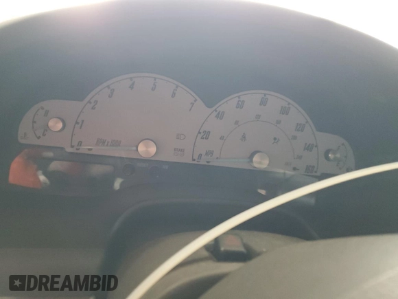 2002 Ford Thunderbird Hardtop Premium with VIN 1FAHP60A32Y102767, listed as a Copart auction lot 86118584 with Not Provided miles and Non Repairable. Bid and sale history available at DreamBid. Image 9.