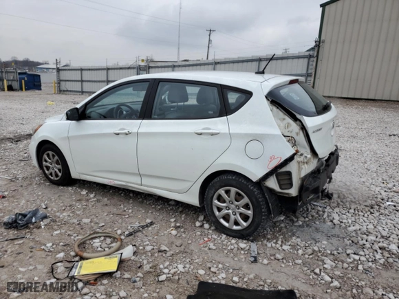 2013 Hyundai Accent GL with VIN KMHCT5AE6DU068695, listed as a Copart auction lot 85578584 with 81,627 mi miles and Salvage Title. Bid and sale history available at carsss.com. Image 2.