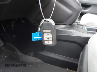 2015 Honda CR-V EX с VIN 2HKRM4H51FH629524, выставлен на аукционе IAAI как лот 42281594 с пробегом 145 422 миль миль и . История ставок и продаж доступна на DreamBid. Изображение 11.