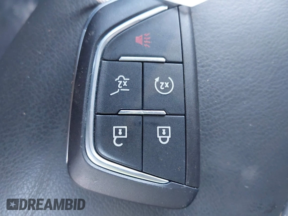 2025 Cadillac XT4 AWD Premium Luxury with VIN 1GYFZDR48SF138618, listed as a IAAI auction lot 41889219 with 7,823 mi miles and . Bid and sale history available at DreamBid. Image 11.