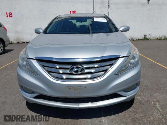 2012 Hyundai Sonata Limited z VIN 5NPEC4AC5CH370901, wystawiony jako IAAI lot #42369650 z przebiegiem 210 863 mil mil oraz . Historia ofert i sprzedaży dostępna na DreamBid. Obrazek 6.