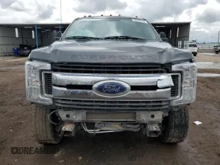 2019 Ford F-350 XL with VIN 1FT8W3BT3KEE53769, listed as a Copart auction lot 58532715 with 109,214 mi miles and Salvage title. Bid and sale history available at DreamBid. Image 5.