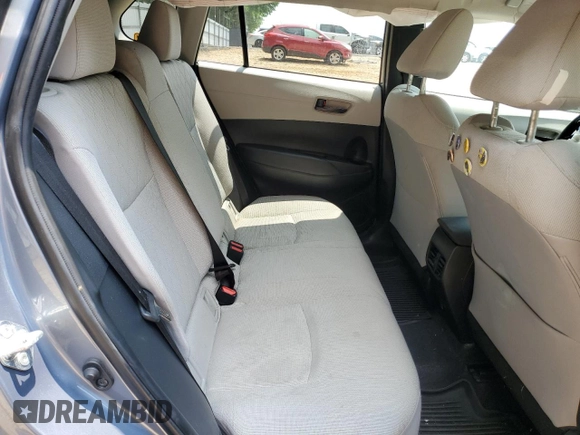 2022 Toyota Corolla Cross LE z VIN 7MUCAAAG8NV017408, wystawiony jako Copart lot #59096555 z przebiegiem 33 703 mil mil oraz Szkoda całkowita • Salvage title. Historia ofert i sprzedaży dostępna na DreamBid. Obrazek 11.