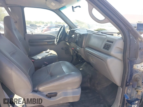 2002 Ford F-250 XL with VIN 1FTNX21L02EC93801, listed as a IAAI auction lot 42312747 with Not provided miles and . Bid and sale history available at DreamBid. Image 5.