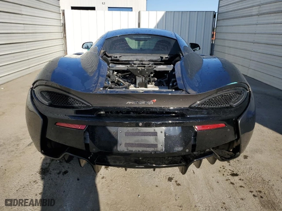 2017 McLaren 570S with VIN SBM13DAA0HW002700, listed as a Copart auction lot 72814524 with 0 mi miles and Salvage Title. Bid and sale history available at carsss.com. Image 6.