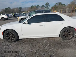 2016 Chrysler 300 with VIN 2C3CCABTXGH328909, listed as a IAAI auction lot 41788815 with 106,088 mi miles. Bid and sale history available at carsss.com. Image 14.